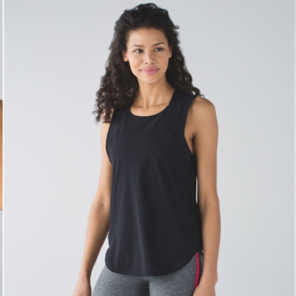 Lululemon | making moves tank